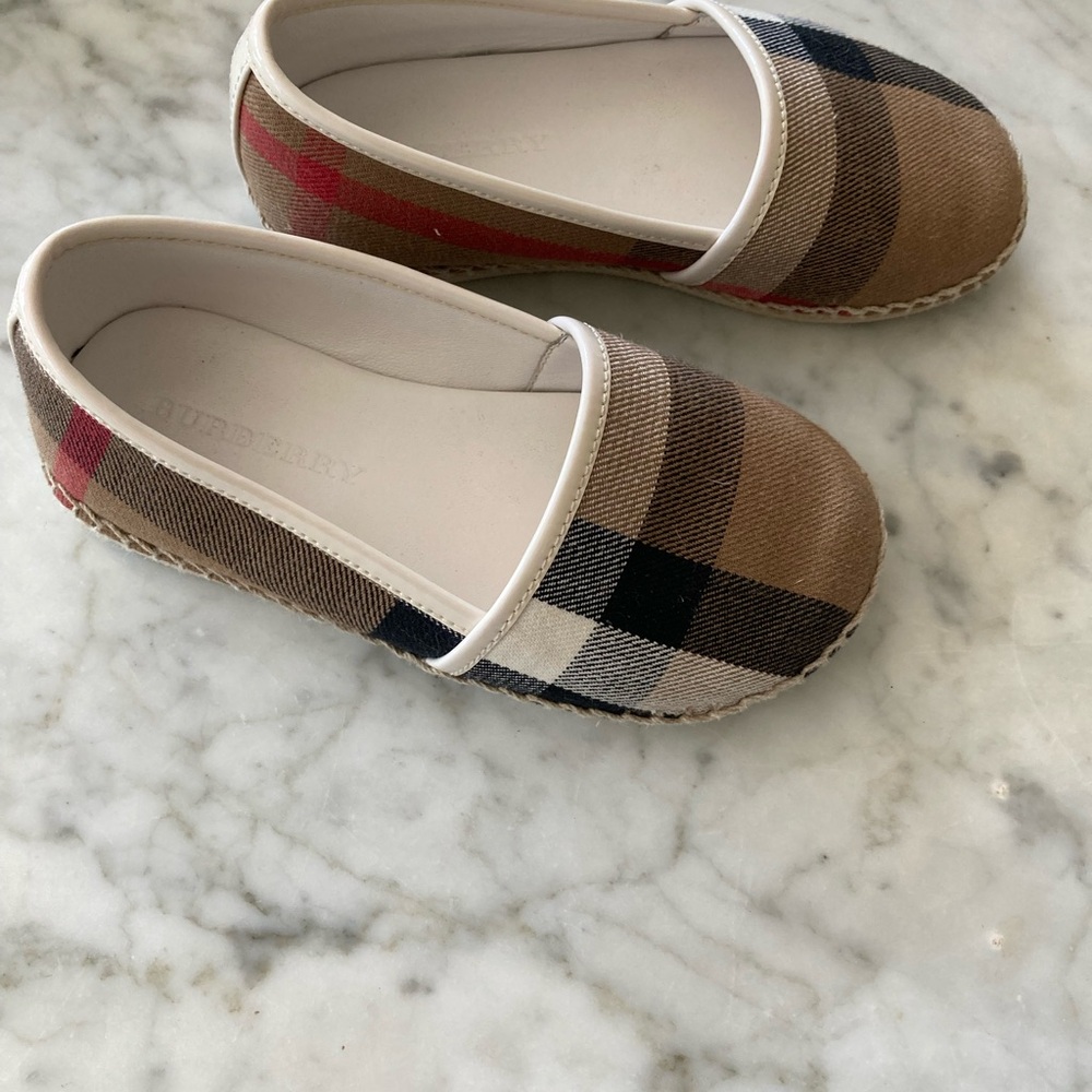 Little Girl Burberry Shoes